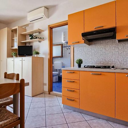 Condominio Laguna Grande Бибионе Экстерьер фото
