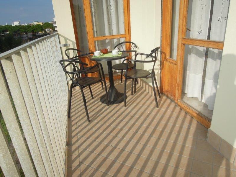 Condominio Laguna Grande Бибионе Экстерьер фото